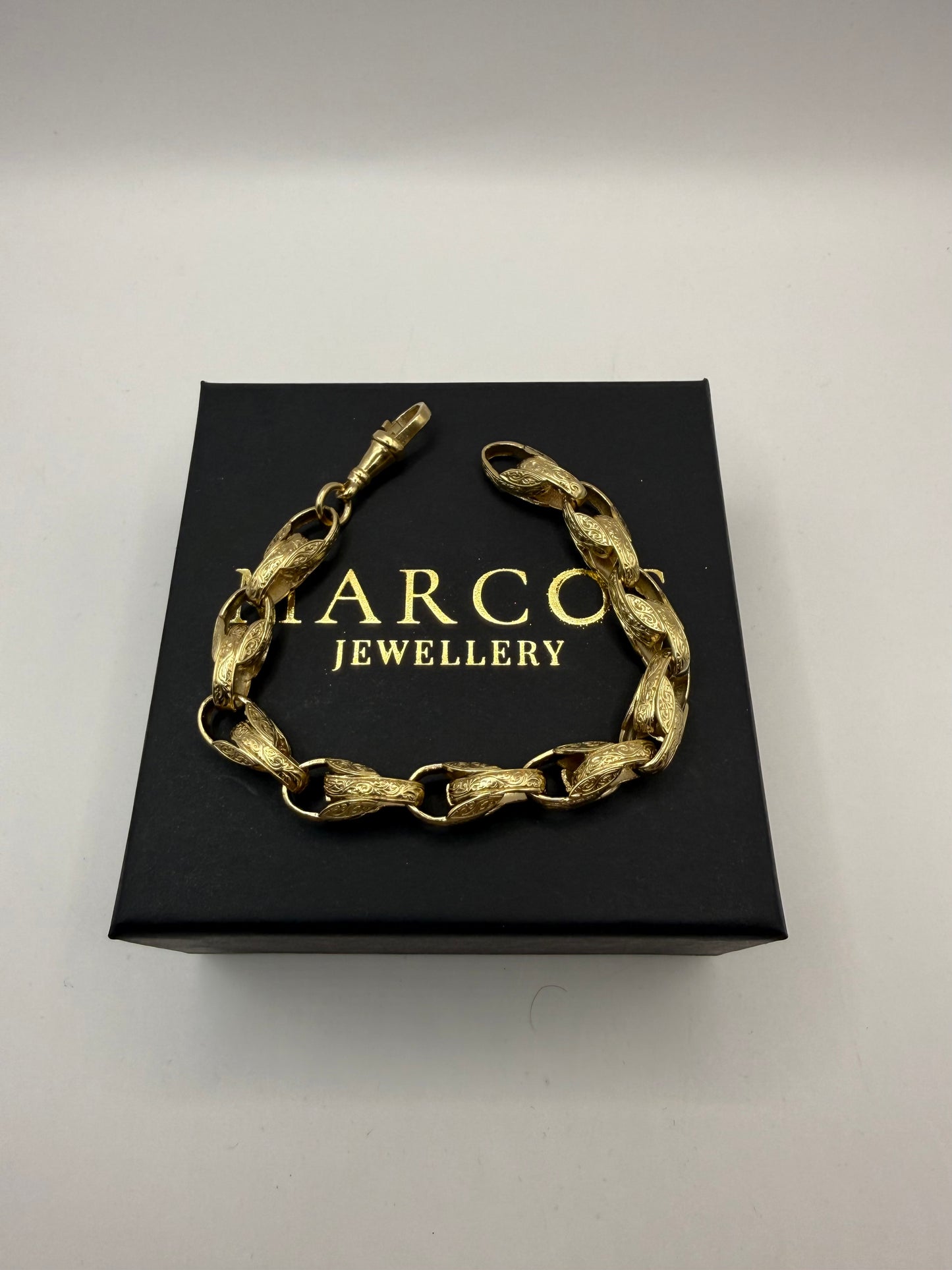 9ct Gold Tulip Bracelet 8.75" 9mm 26.6g