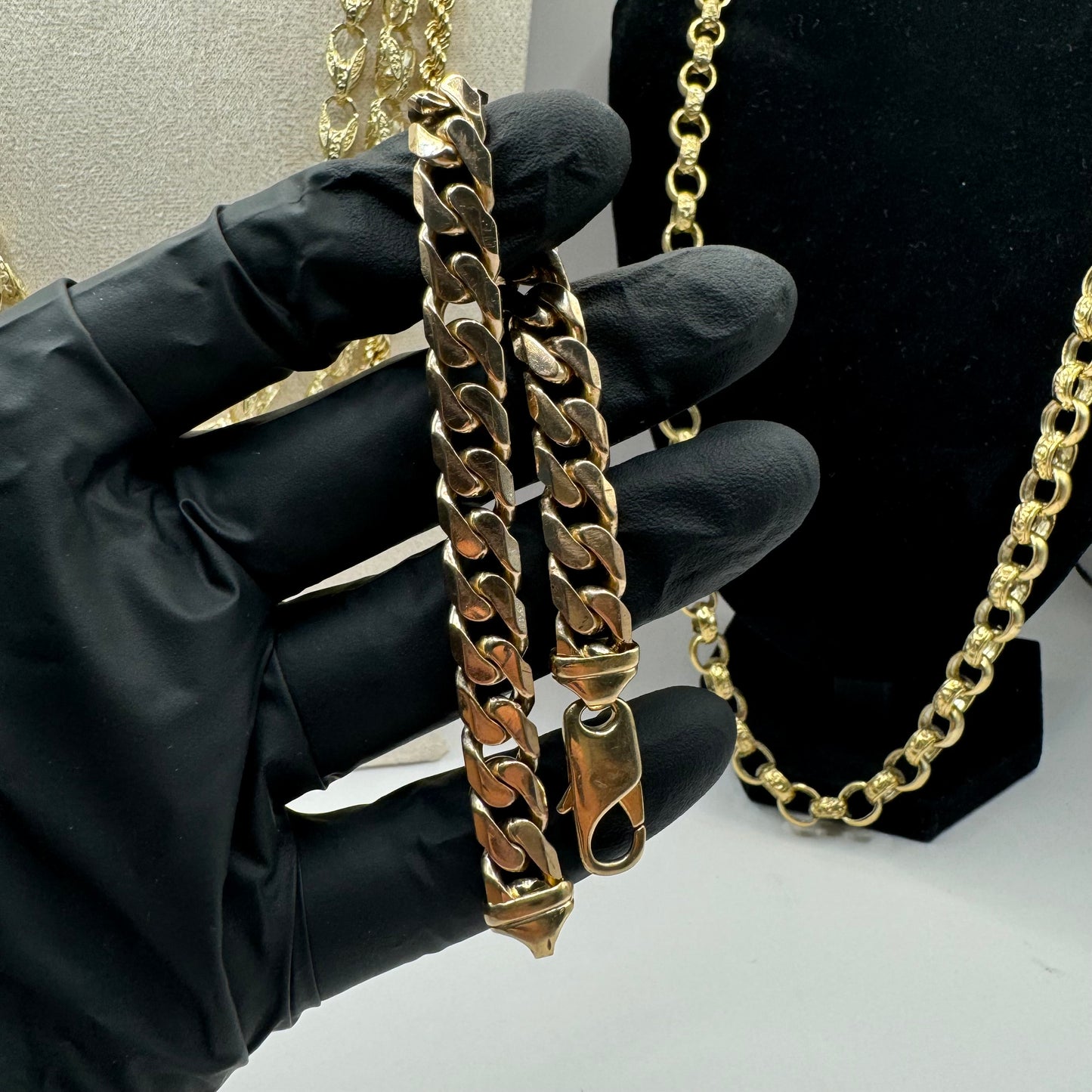 9ct Solid Gold Curb Bracelet