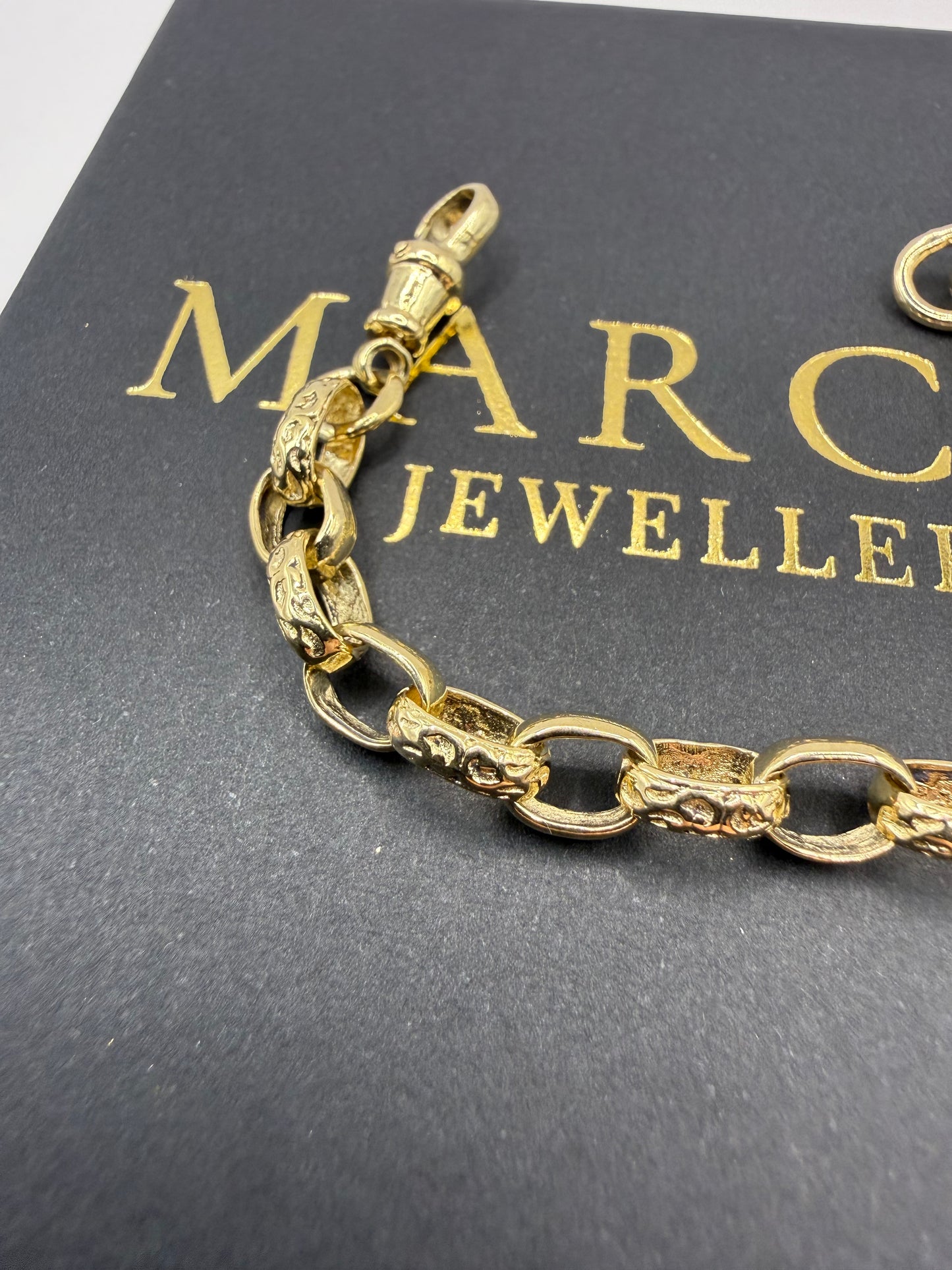 9ct Gold Belcher Bracelet 5.4” 6mm 7.4g