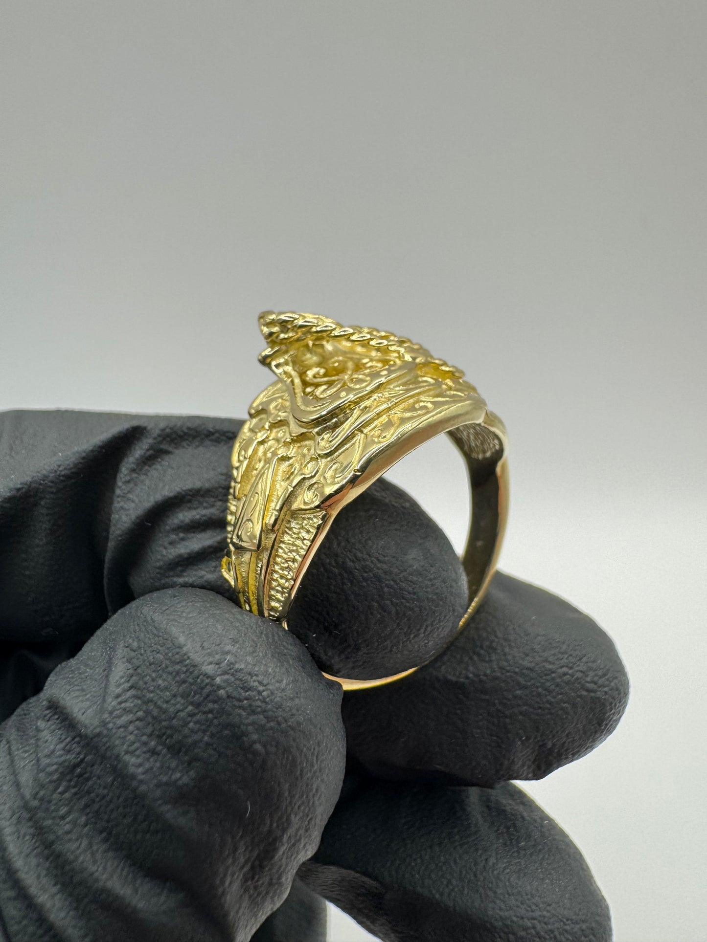 9ct Solid Gold Saddle Ring