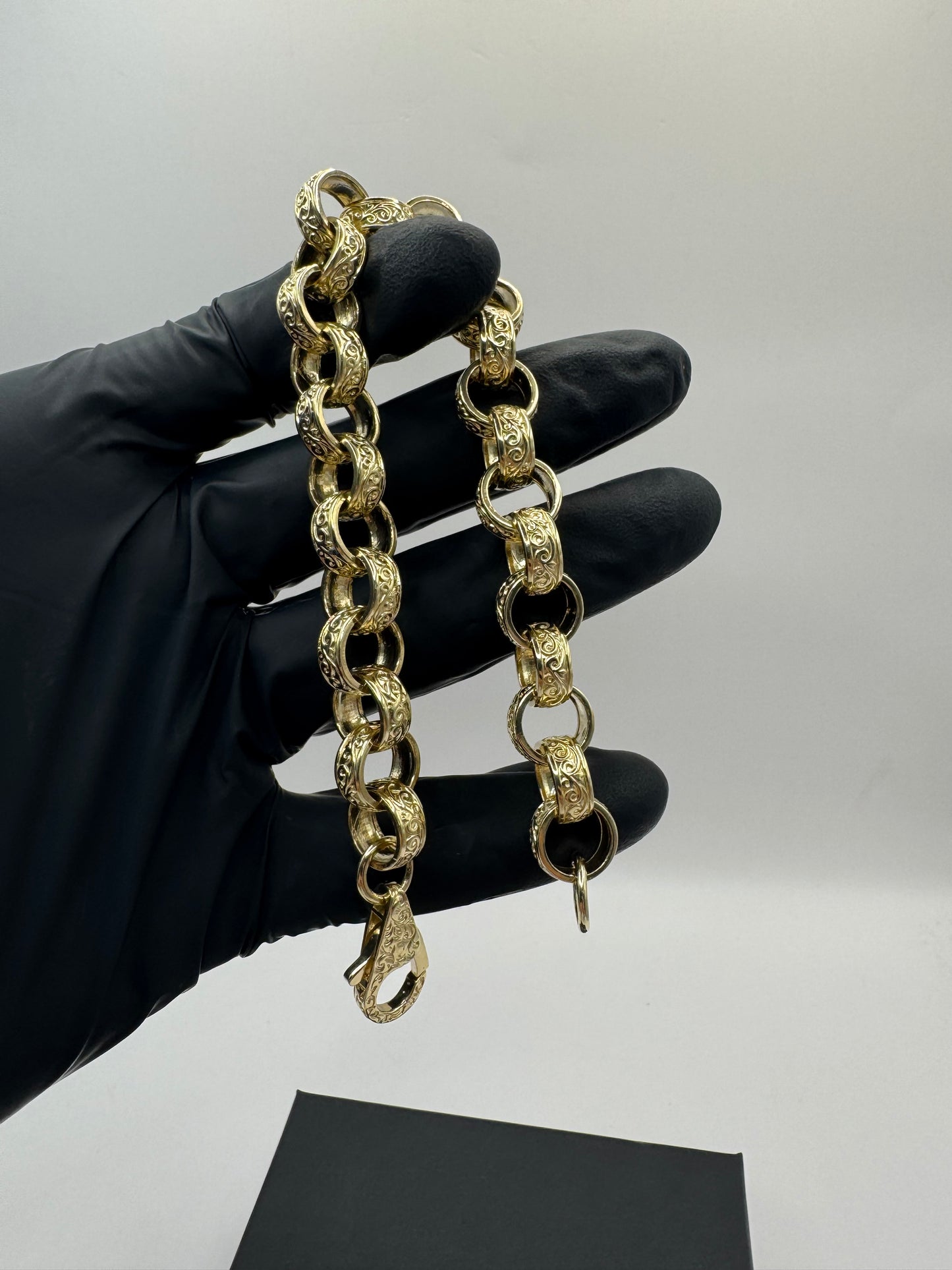 9ct Gold Belcher Bracelet 9.75” 12mm 55g