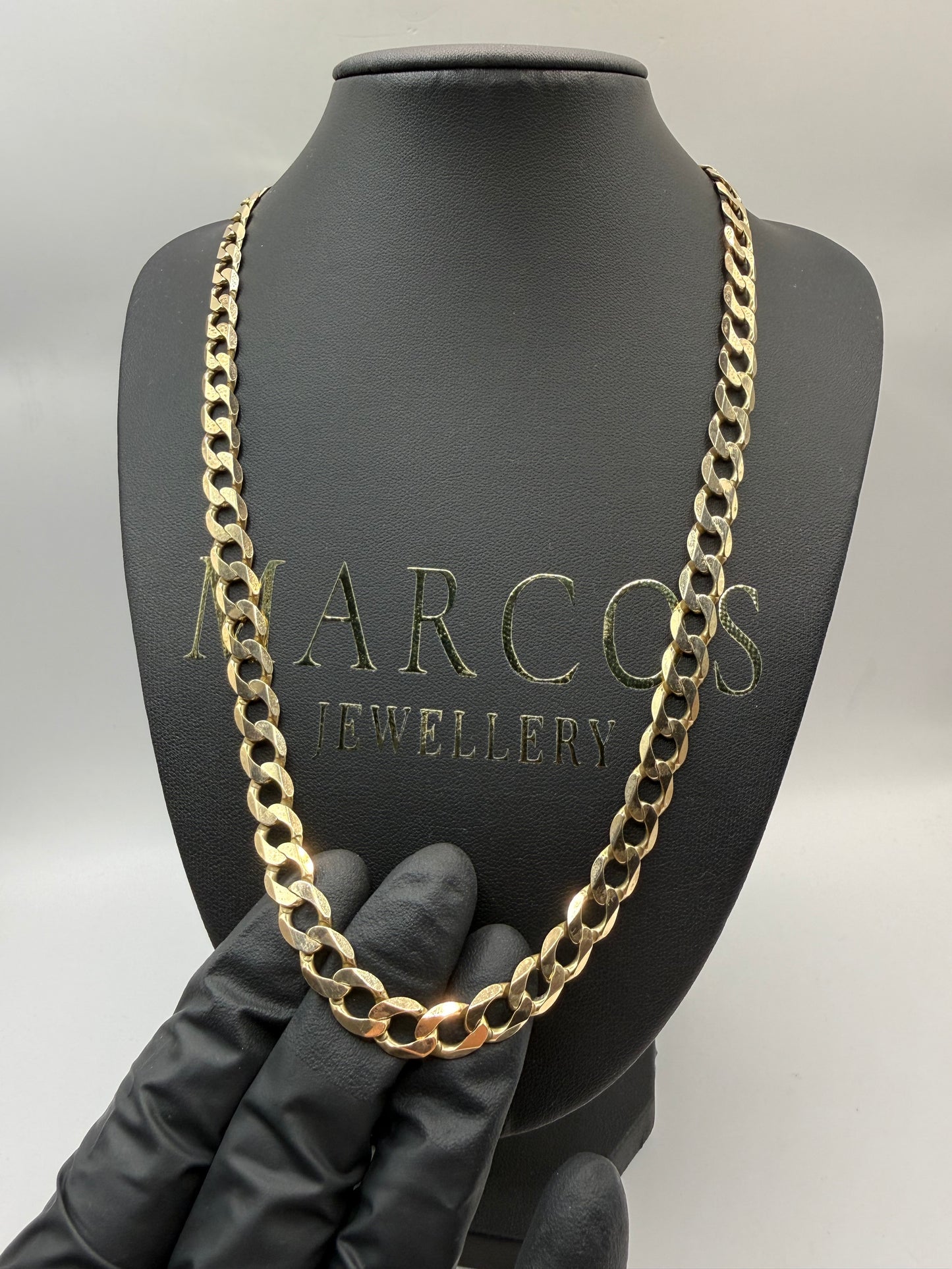 9ct Gold Curb Chain 22.25" 9mm 44.44g