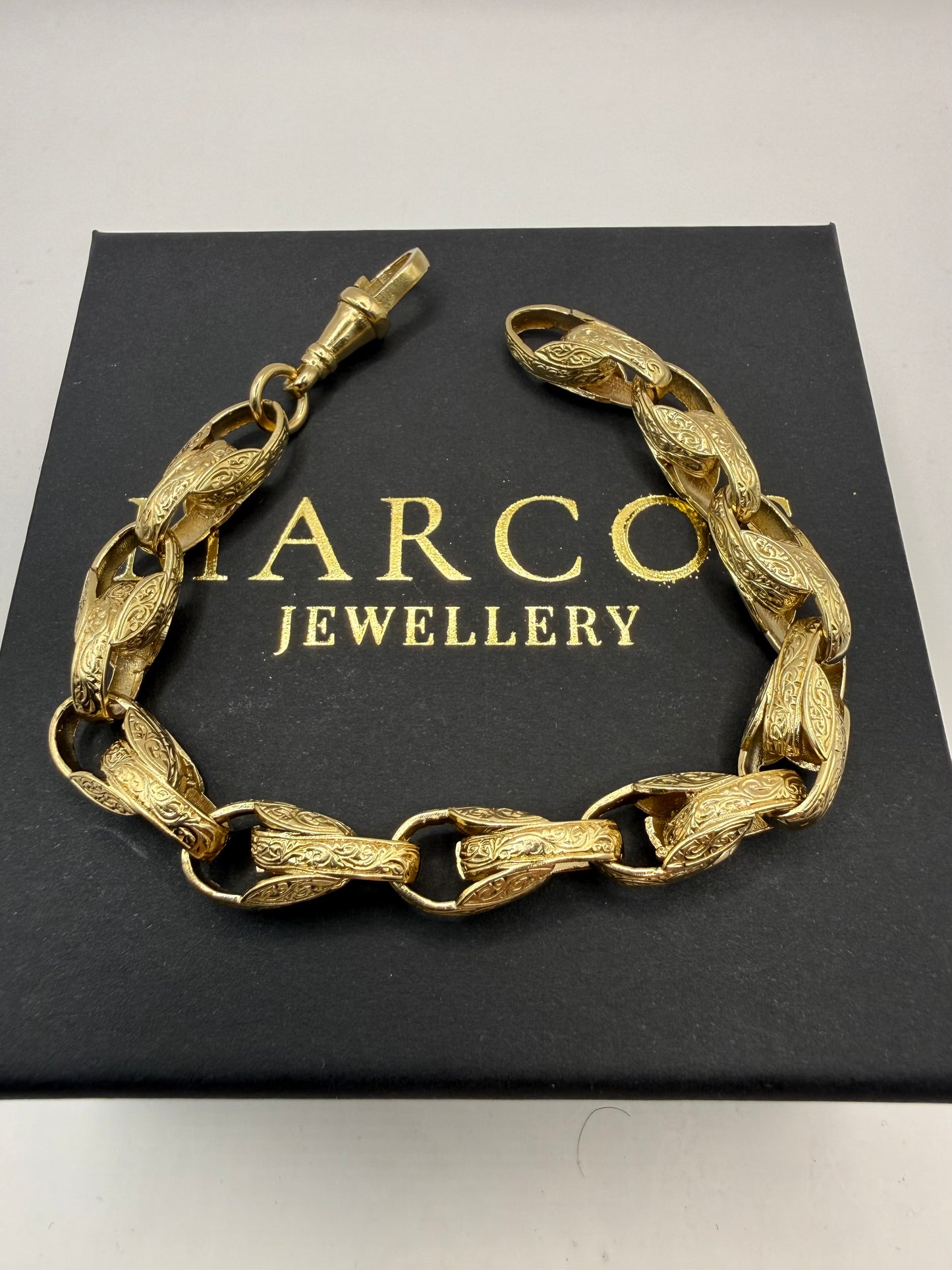 9ct Gold Tulip Bracelet 8.75" 9mm 26.6g