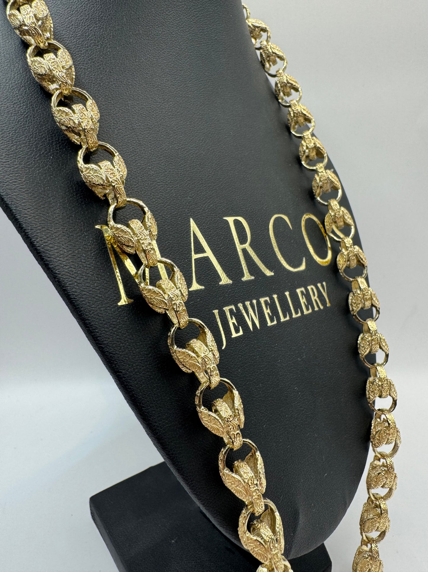 9ct Gold Tulip Chain 27.1" 11mm 94.14g