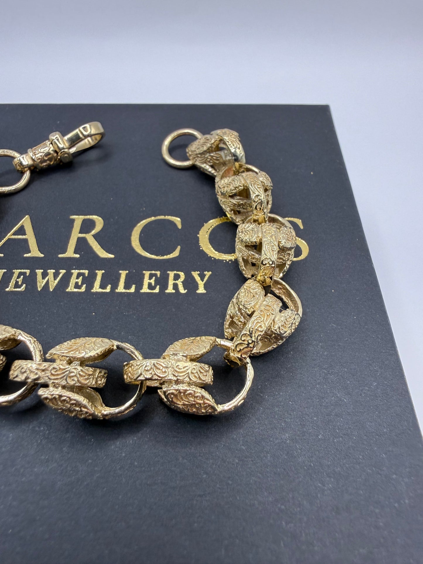 9ct Gold Tulip Bracelet 7.85" 11mm 28.44g