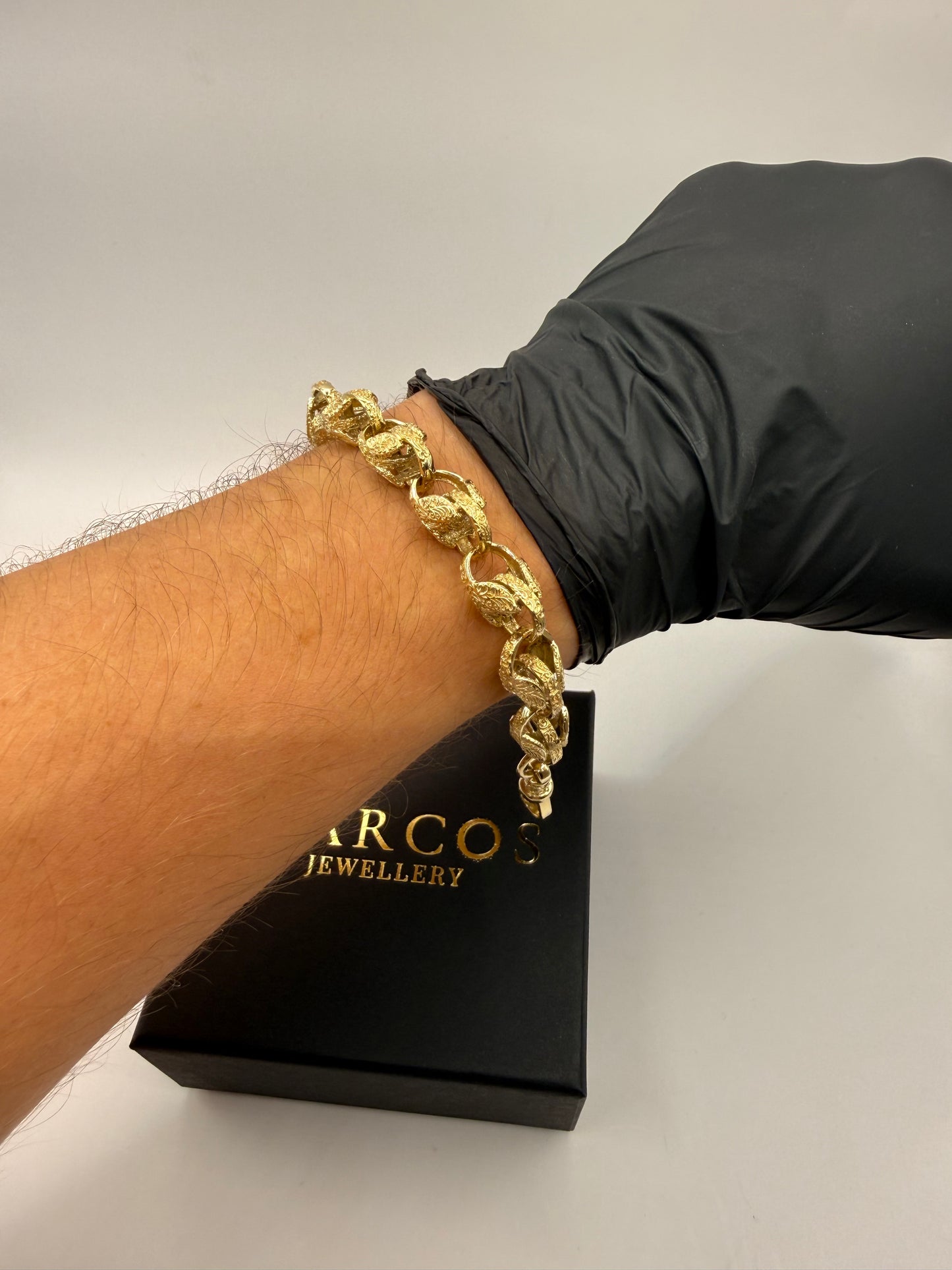 9ct Gold Tulip Bracelet 7.85" 11mm 28.44g