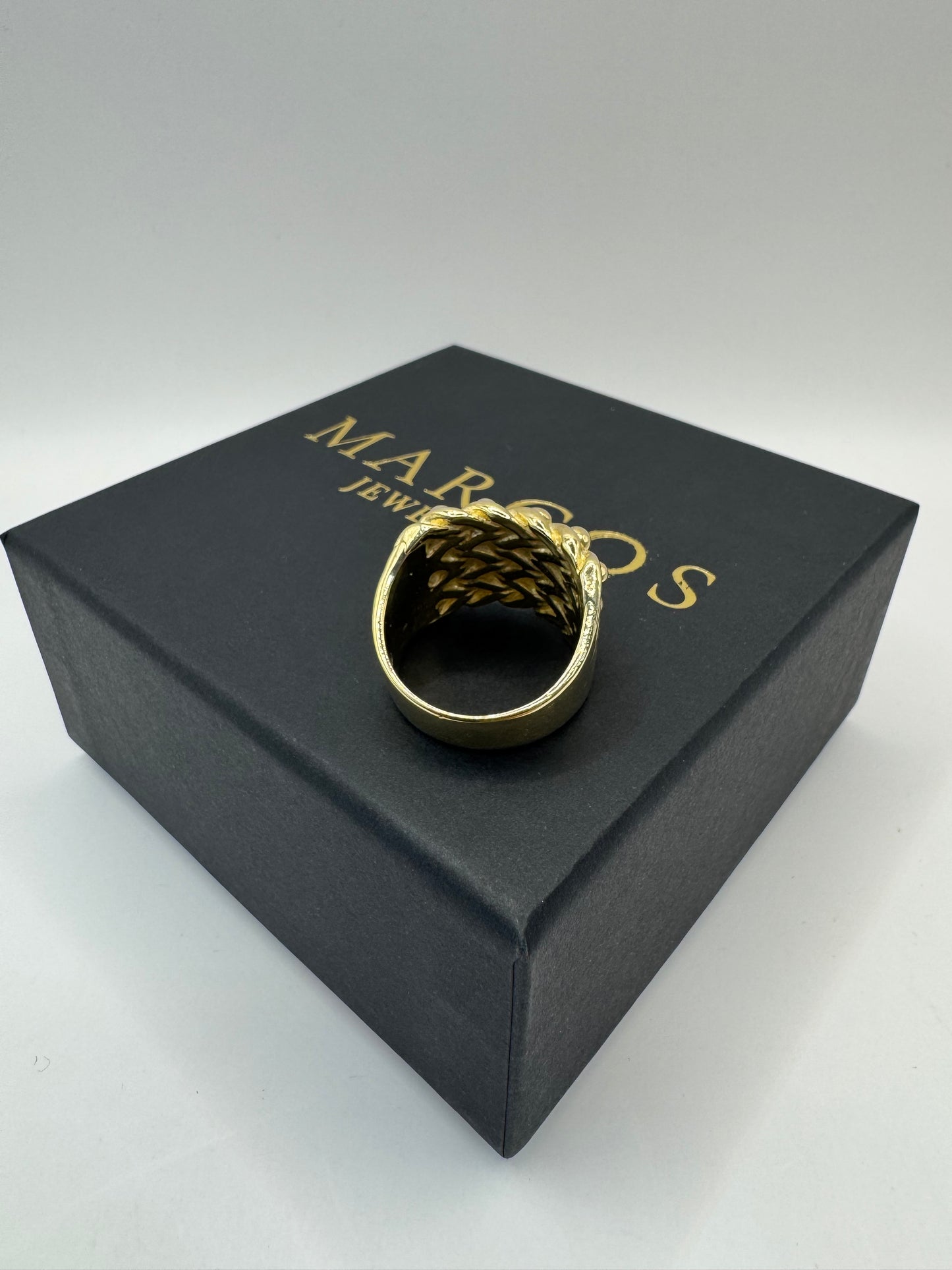 9ct Gold Keeper Ring Size X-Y 22.83g