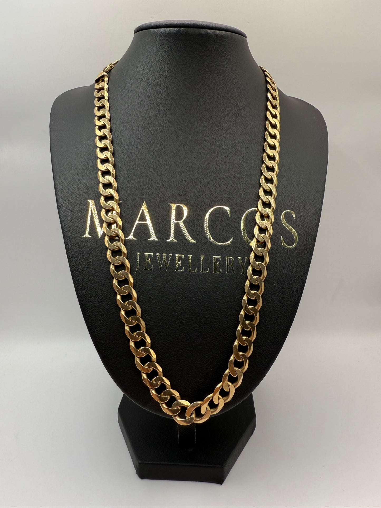 9ct Gold Curb Chain 22.75" 10mm 67.6g