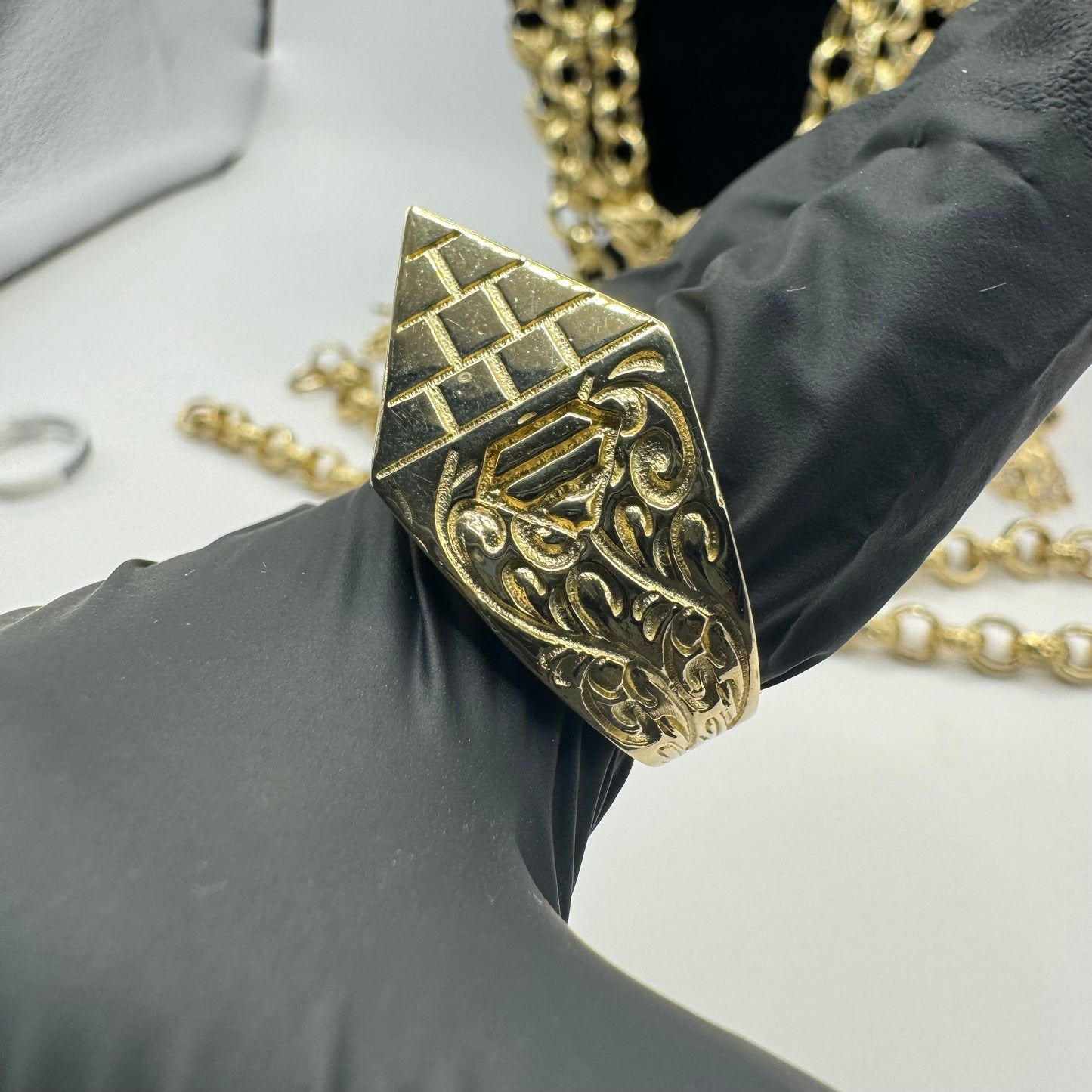 9ct Solid Gold Pyramid Ring