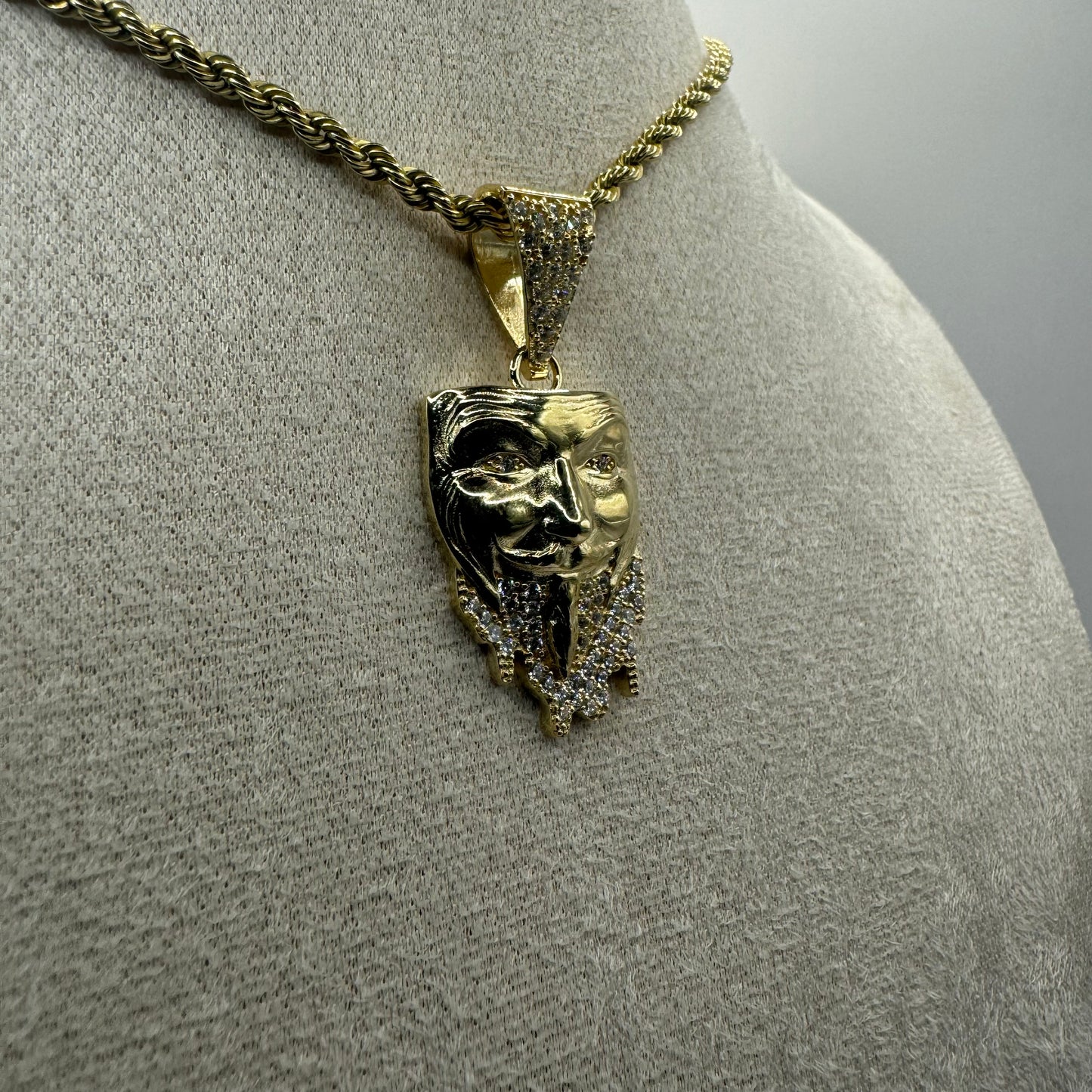 9ct Solid Gold CZ Face Mask Pendant