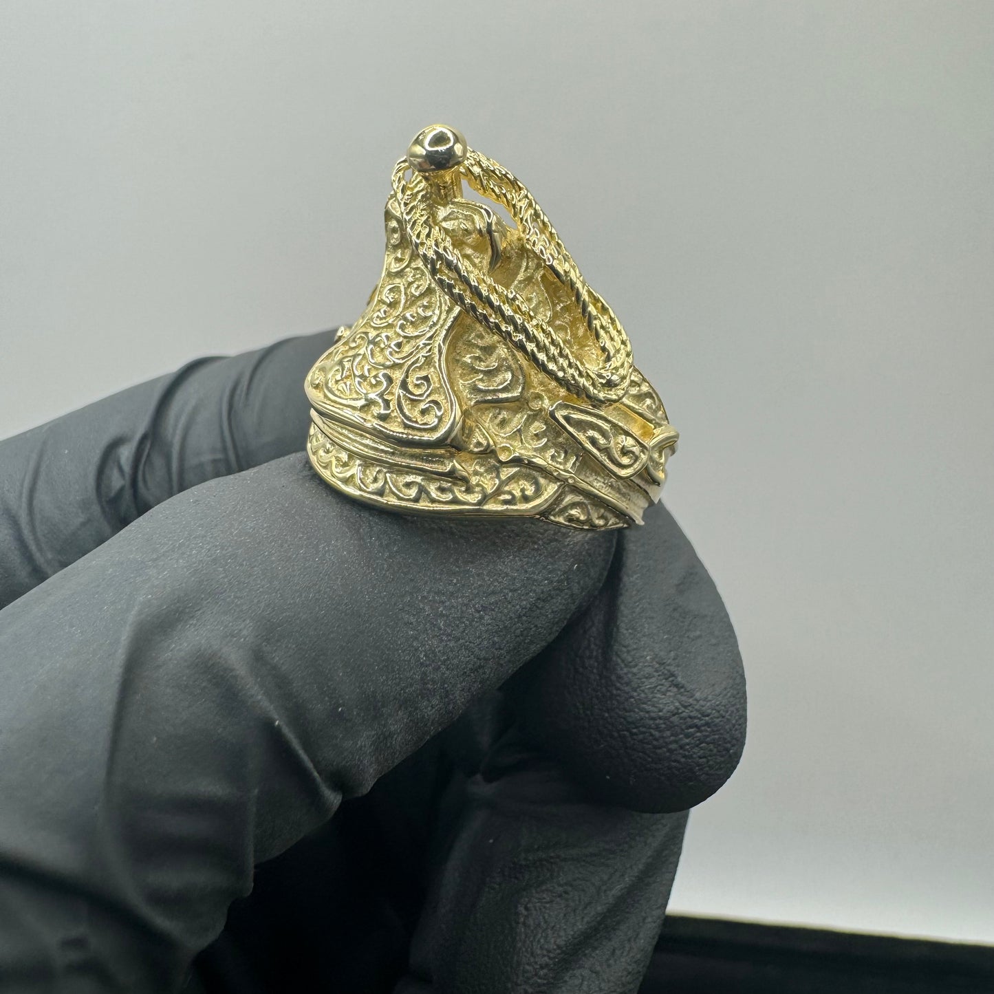 9ct Solid Gold Saddle Ring