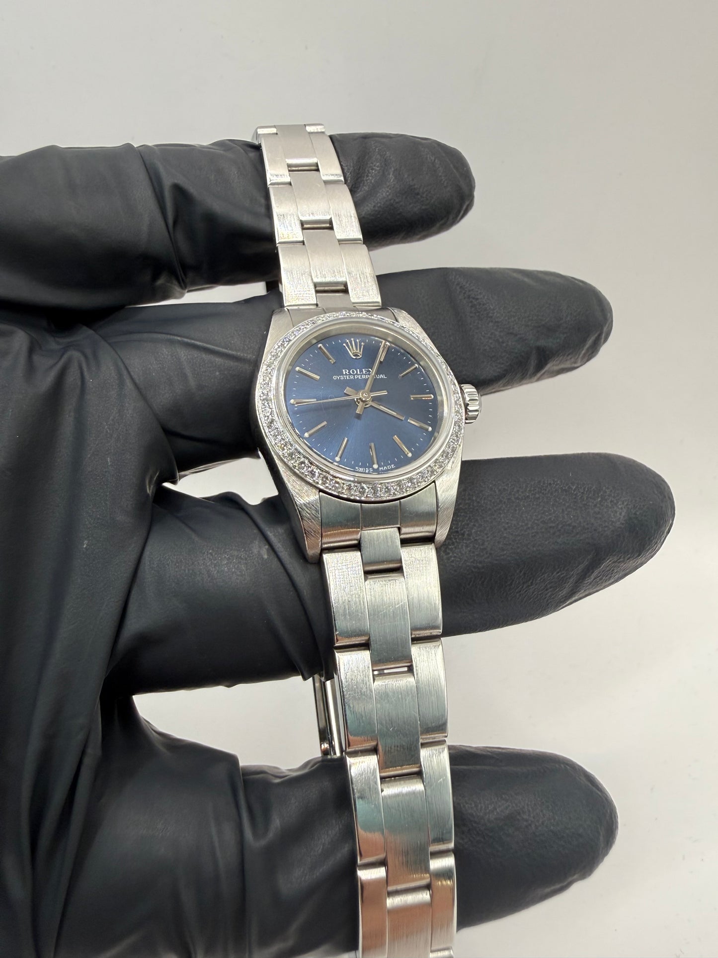 Rolex Oyster Perpetual 24mm 76080 2000 Blue Baton Dial