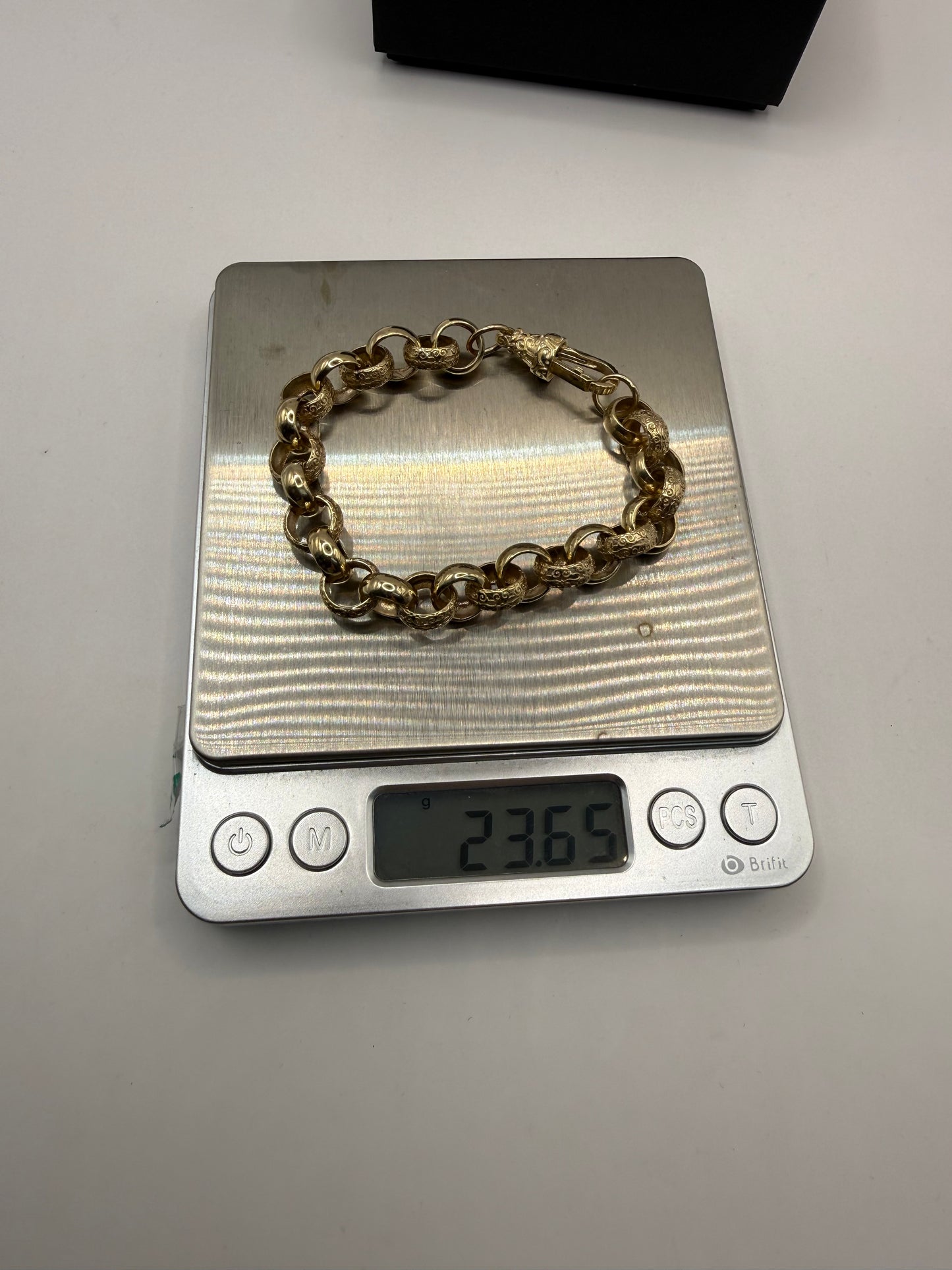 9ct Gold Belcher Bracelet 8.5" 11mm 23.6g