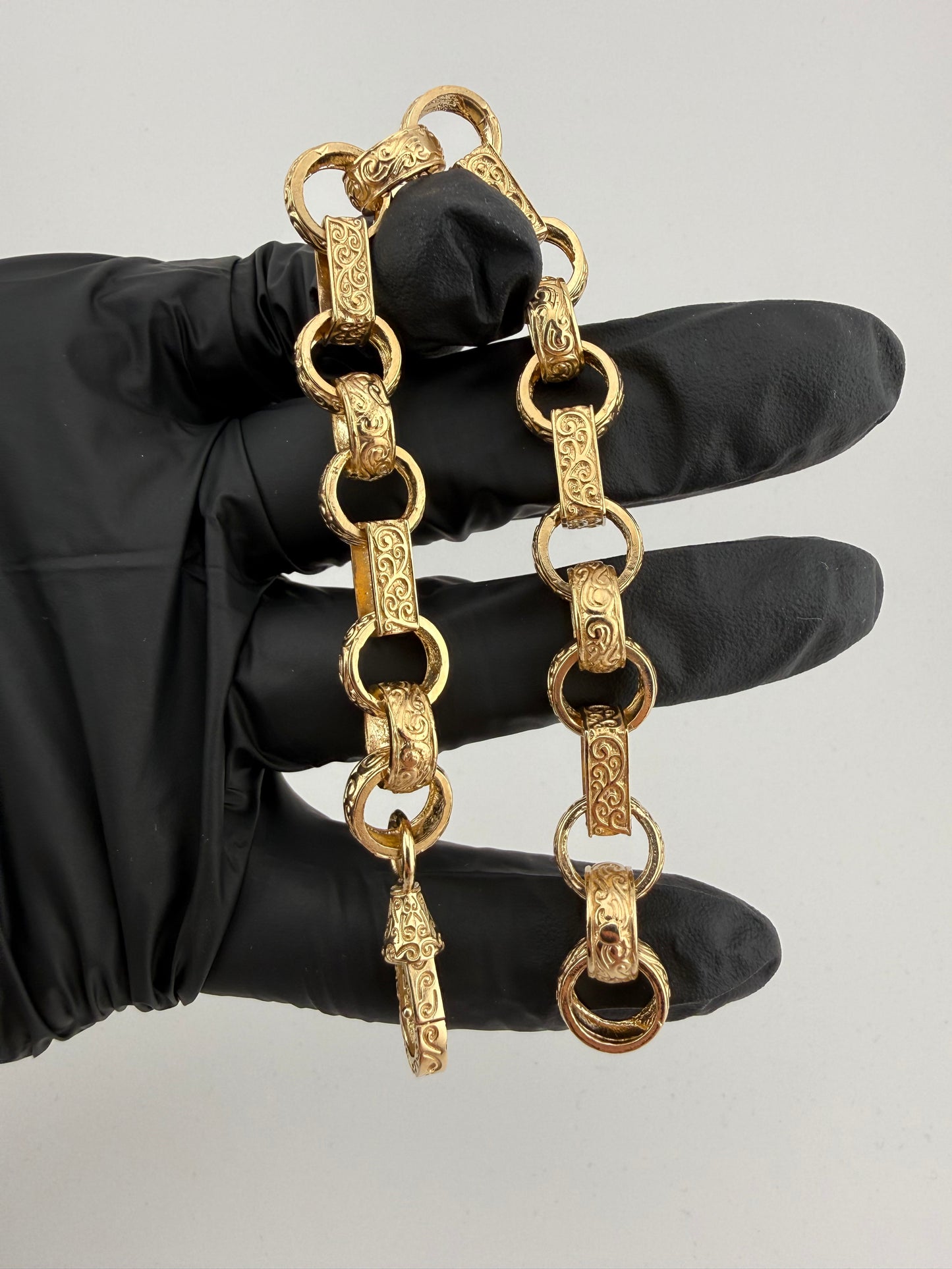 9ct Gold Gypsy Belcher Bracelet 8” 11.5mm 28.79g