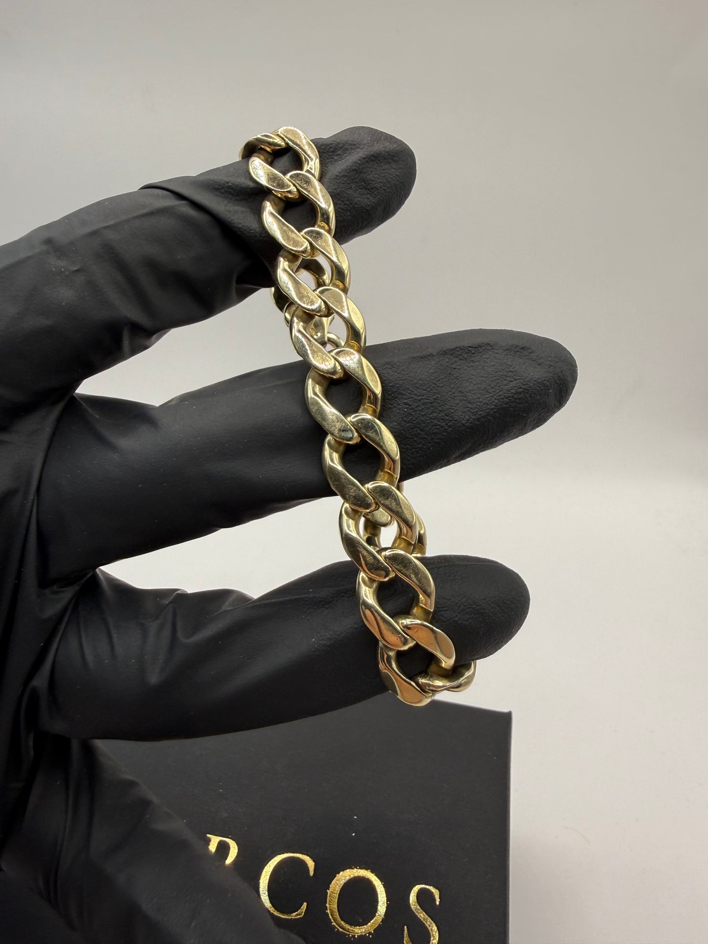 9ct Gold Curb Bracelet 8.2" 11mm 32.55g