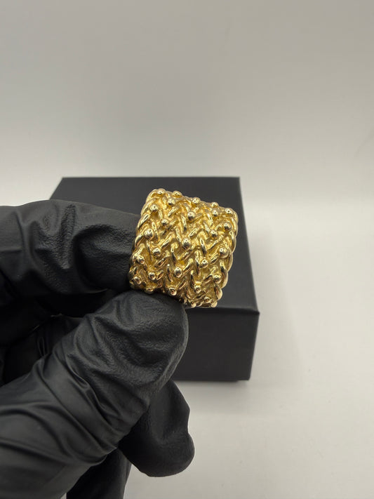 9ct Gold Keeper Ring Size T 11.14g