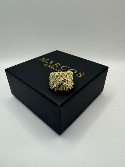 9ct Gold Keeper X Horse Face Ring Size Y 16.45g