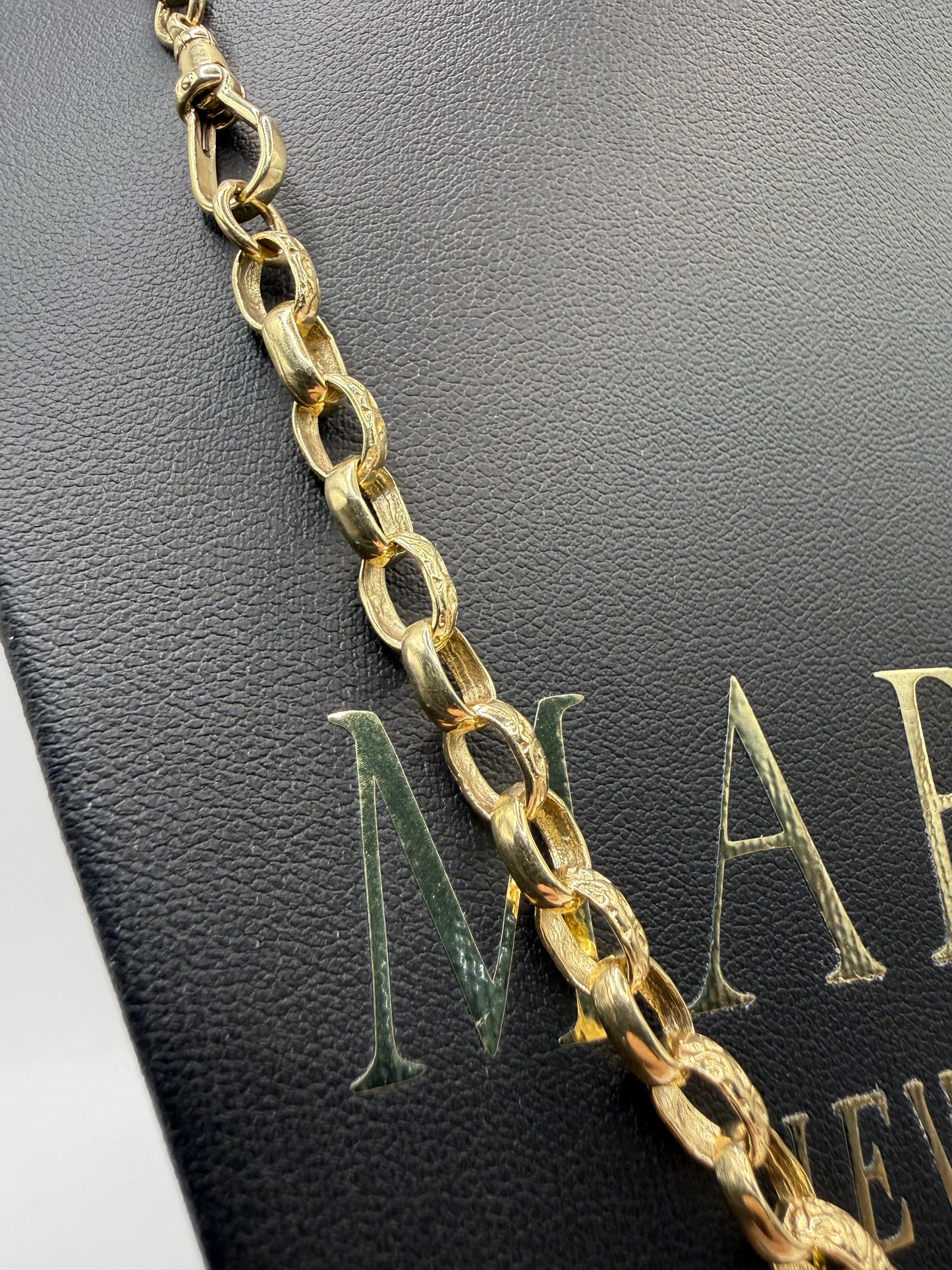 9ct Gold Oval Belcher Chain 20" 6mm 27g