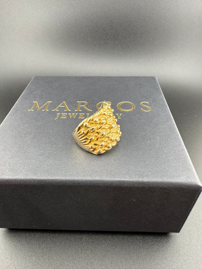 9ct Gold Keeper Ring Size S-T 9.66g