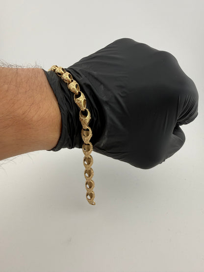 9ct Gold Acorn Bracelet 9.45” 9mm 17.48g