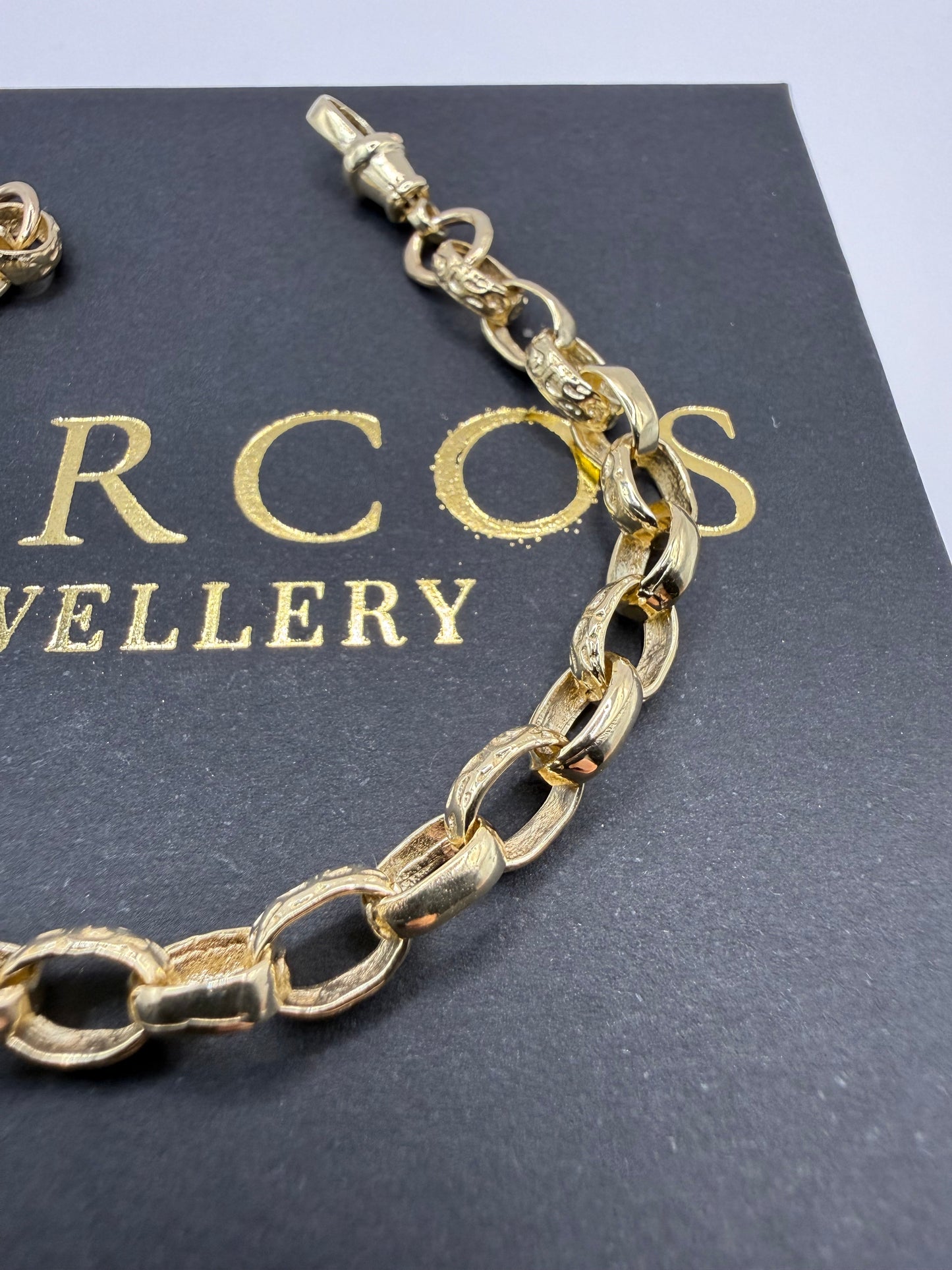 9ct Gold Oval Belcher Bracelet 7.25" 6mm 9.9g