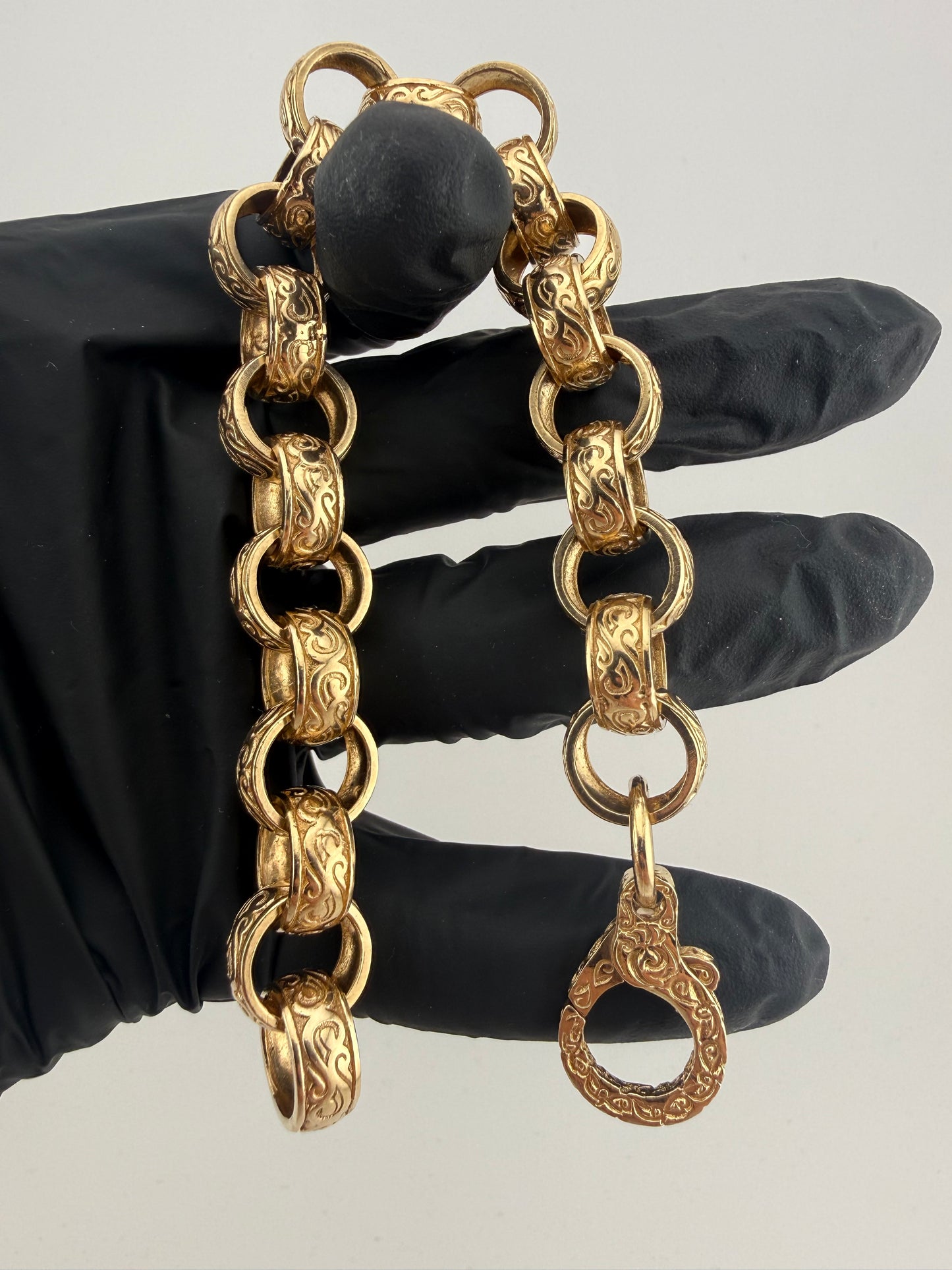 9ct Gold Belcher Bracelet 9" 14.5mm 45.1g