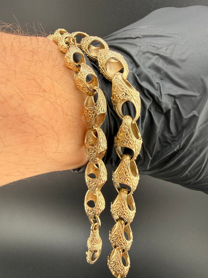 9ct Gold Acorn Bracelet 7" 8mm 12.49g