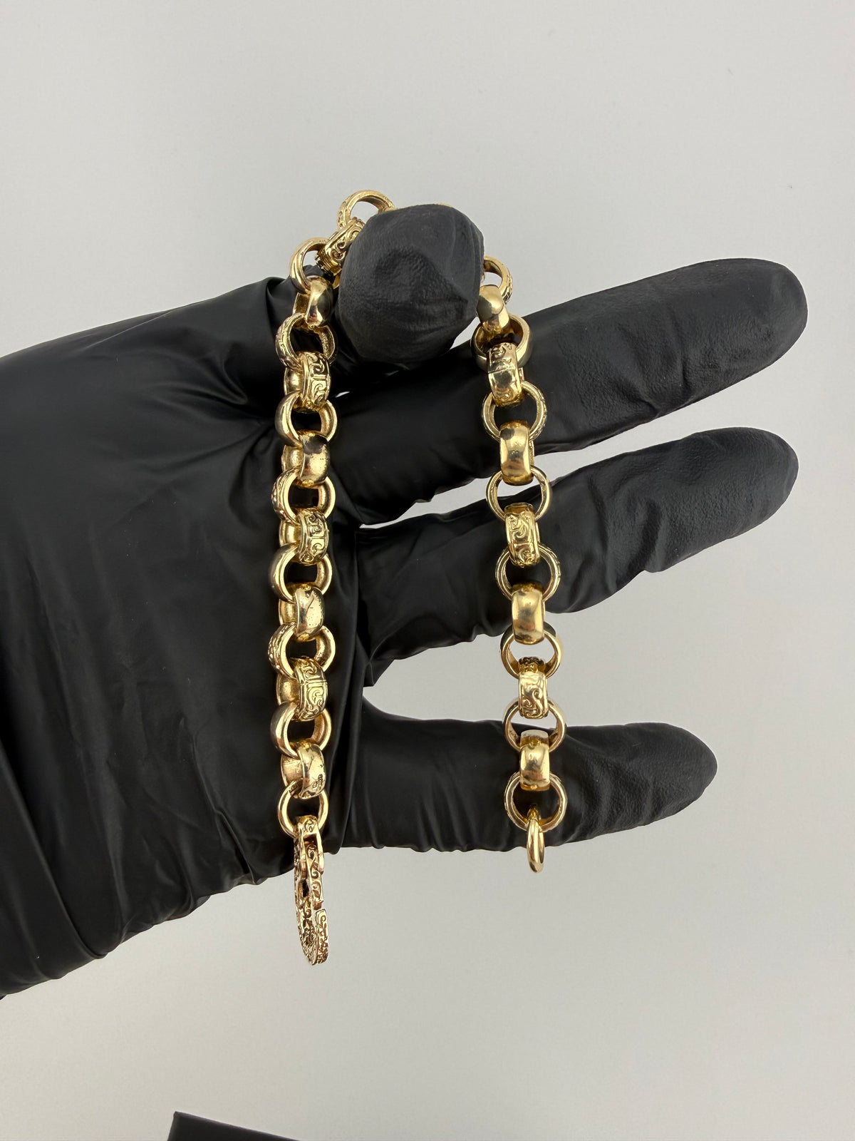 9ct Gold Belcher Bracelet 8.75" 9mm 31.2g