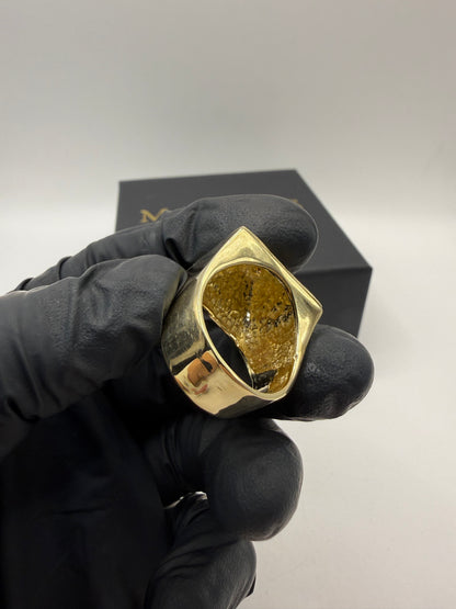 9ct Gold Pyramid Ring Size W 23.93g