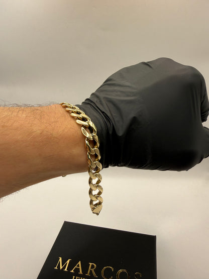 9ct Gold Curb Bracelet 8.2" 11mm 32.55g