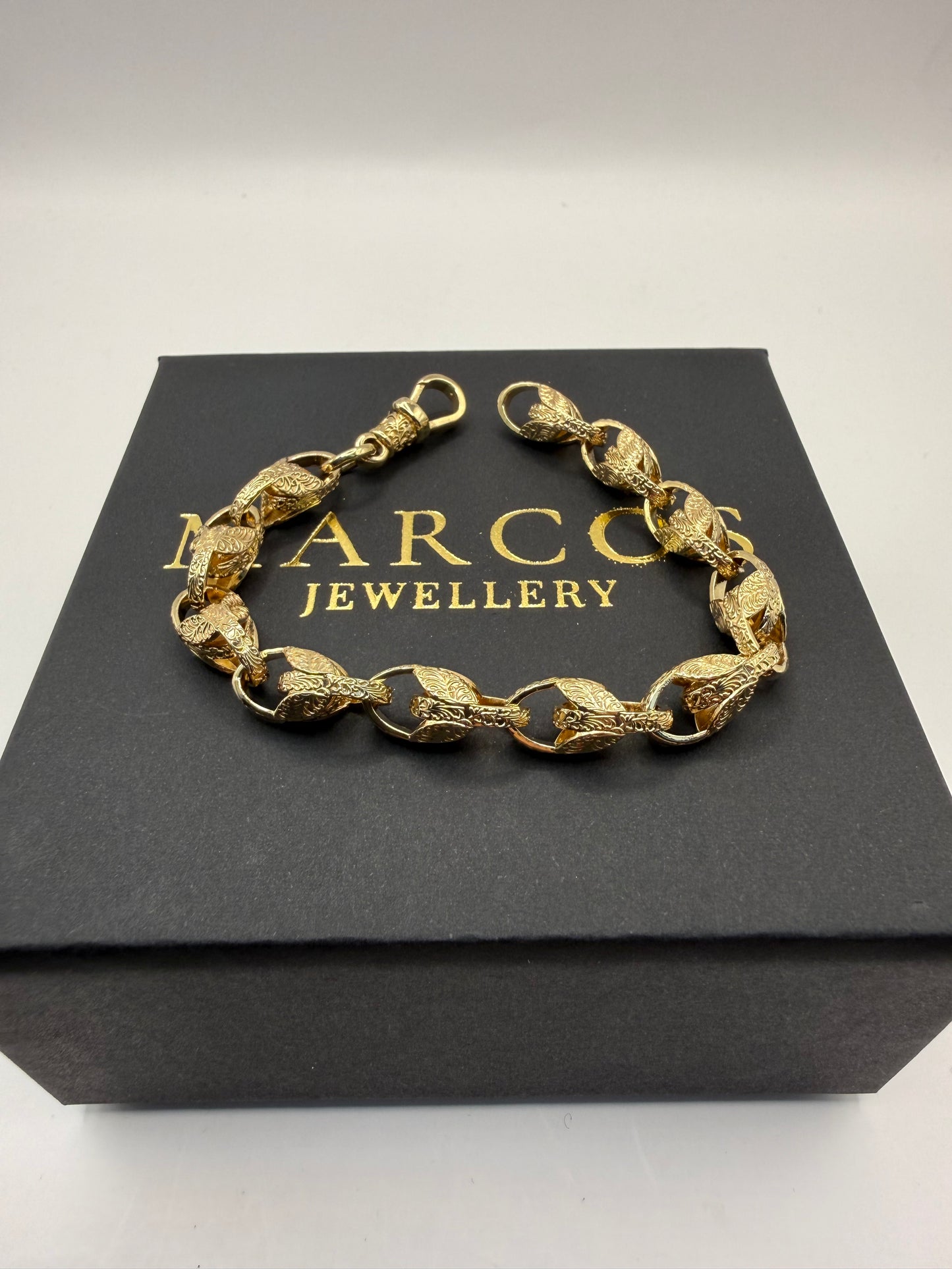 9ct Gold Tulip Bracelet 7.5" 8mm 22.96g