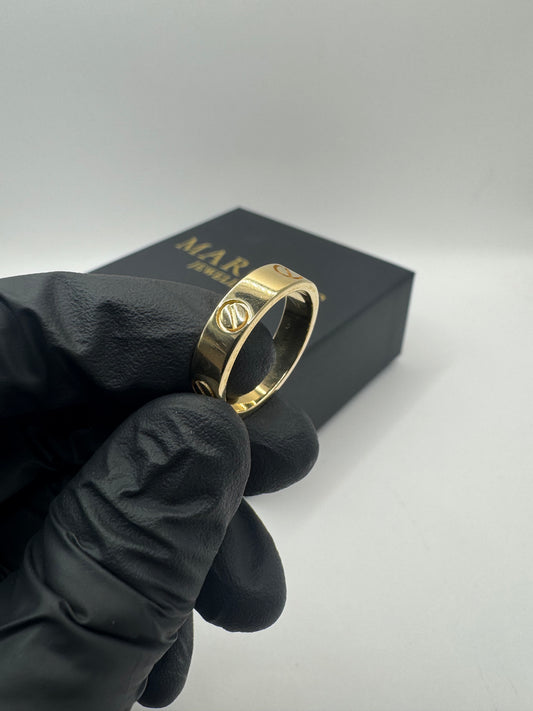 9ct Gold Designer Style Ring Size V-W 7.3g