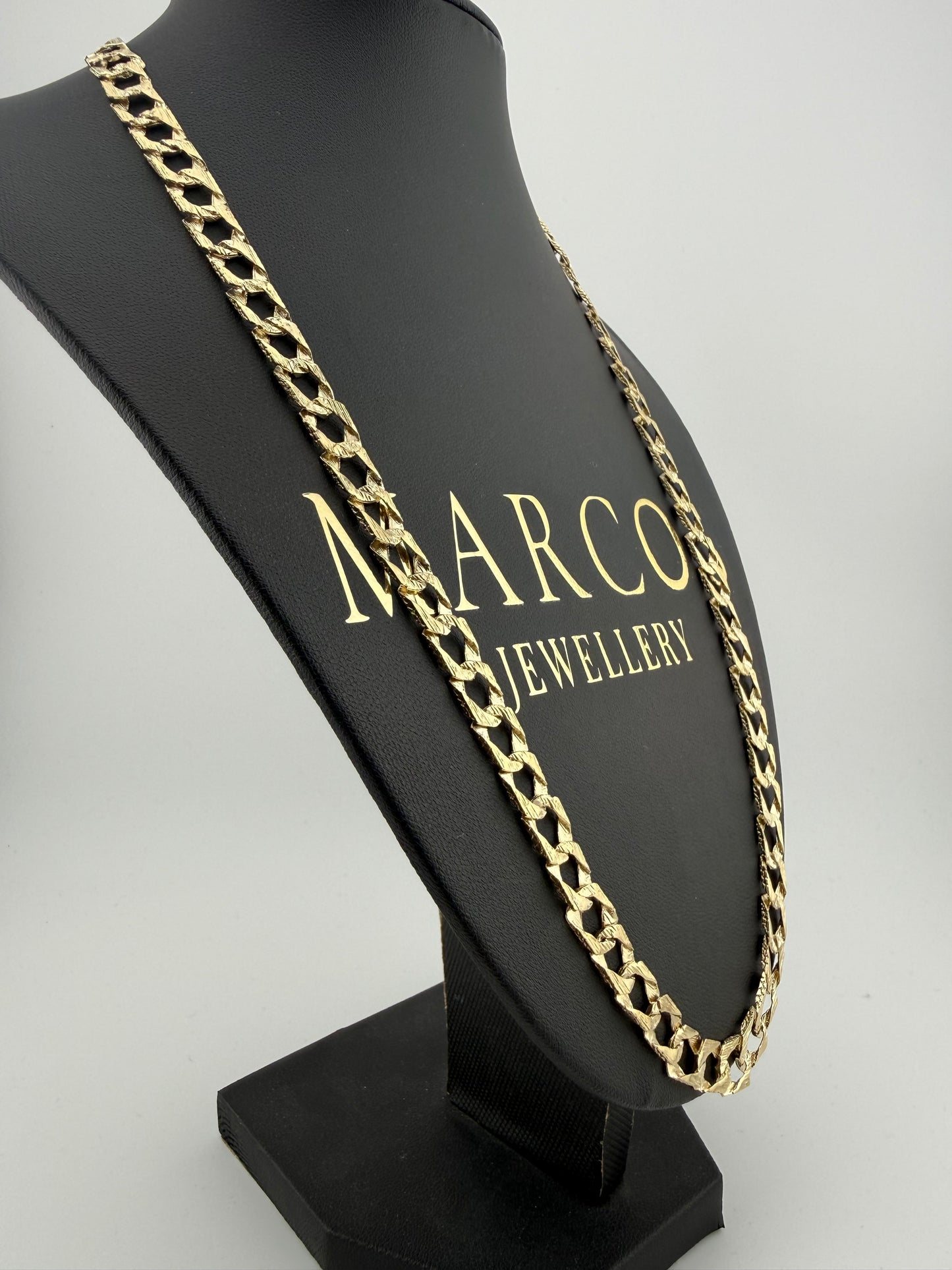 9ct Gold Chaps Chain 26.75" 8mm 27.92g