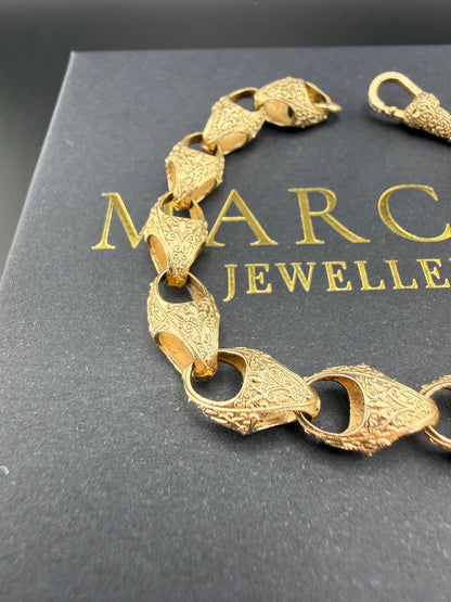 9ct Gold Acorn Bracelet 7" 8mm 12.49g