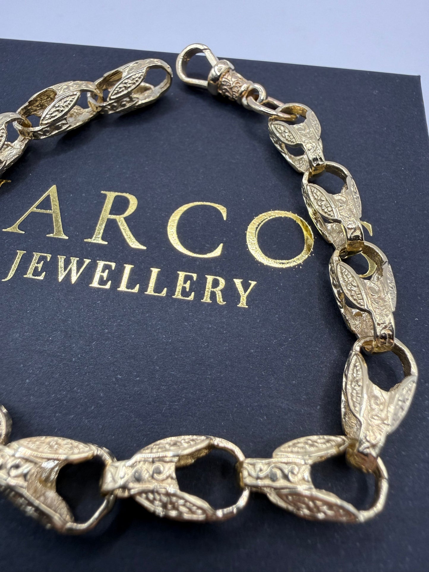 9ct Gold Tulip Bracelet 9.25" 8/9mm 22.21g