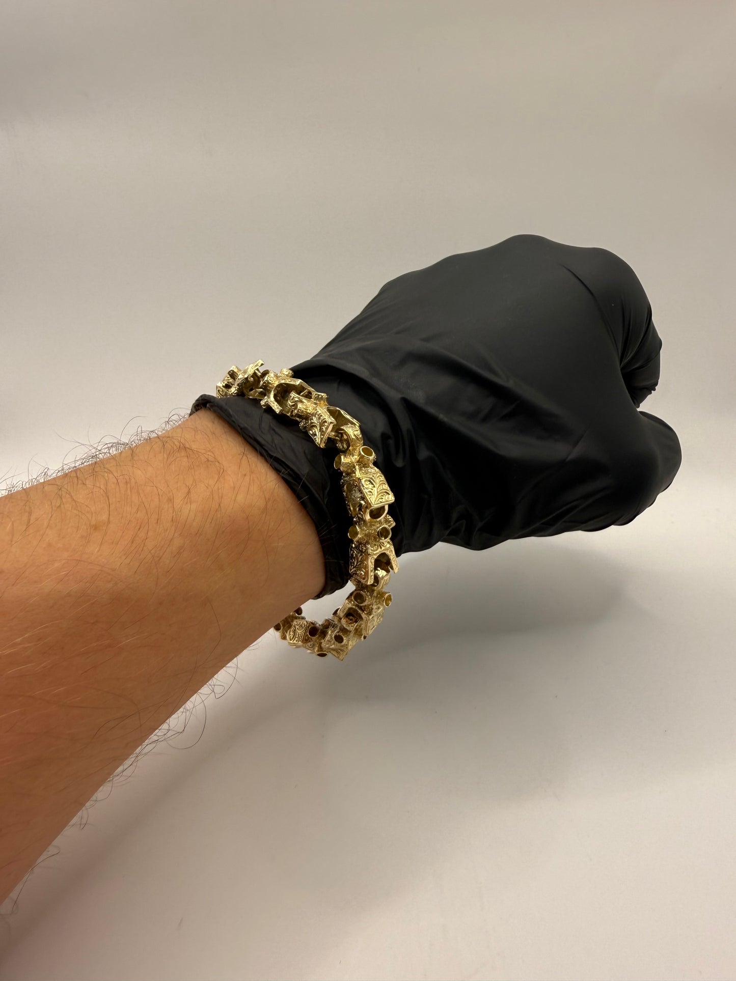 9ct Gold Lego Bracelet 9.5" 12mm 46g