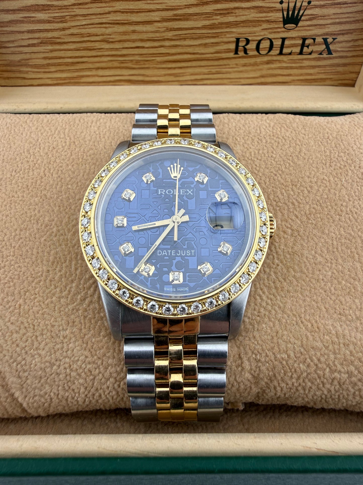 Rolex Datejust 36mm 16233 Year 1989 Jubilee Diamond Dot Dial