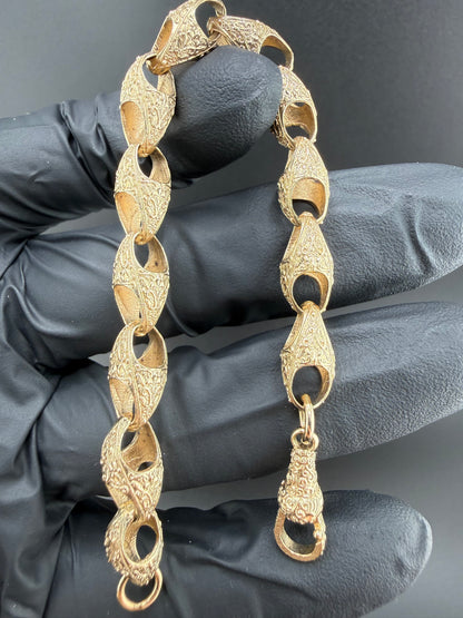 9ct Gold Acorn Bracelet 7" 8mm 12.49g