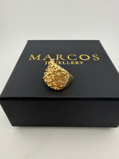 9ct Gold Keeper Ring Size T 11.18g