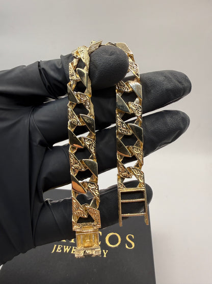 9ct Gold Chaps Bracelet 7.75" 12mm 26.93g (made to order)