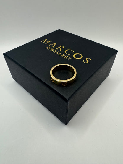9ct Gold Designer Style Ring Size V-W 7.3g