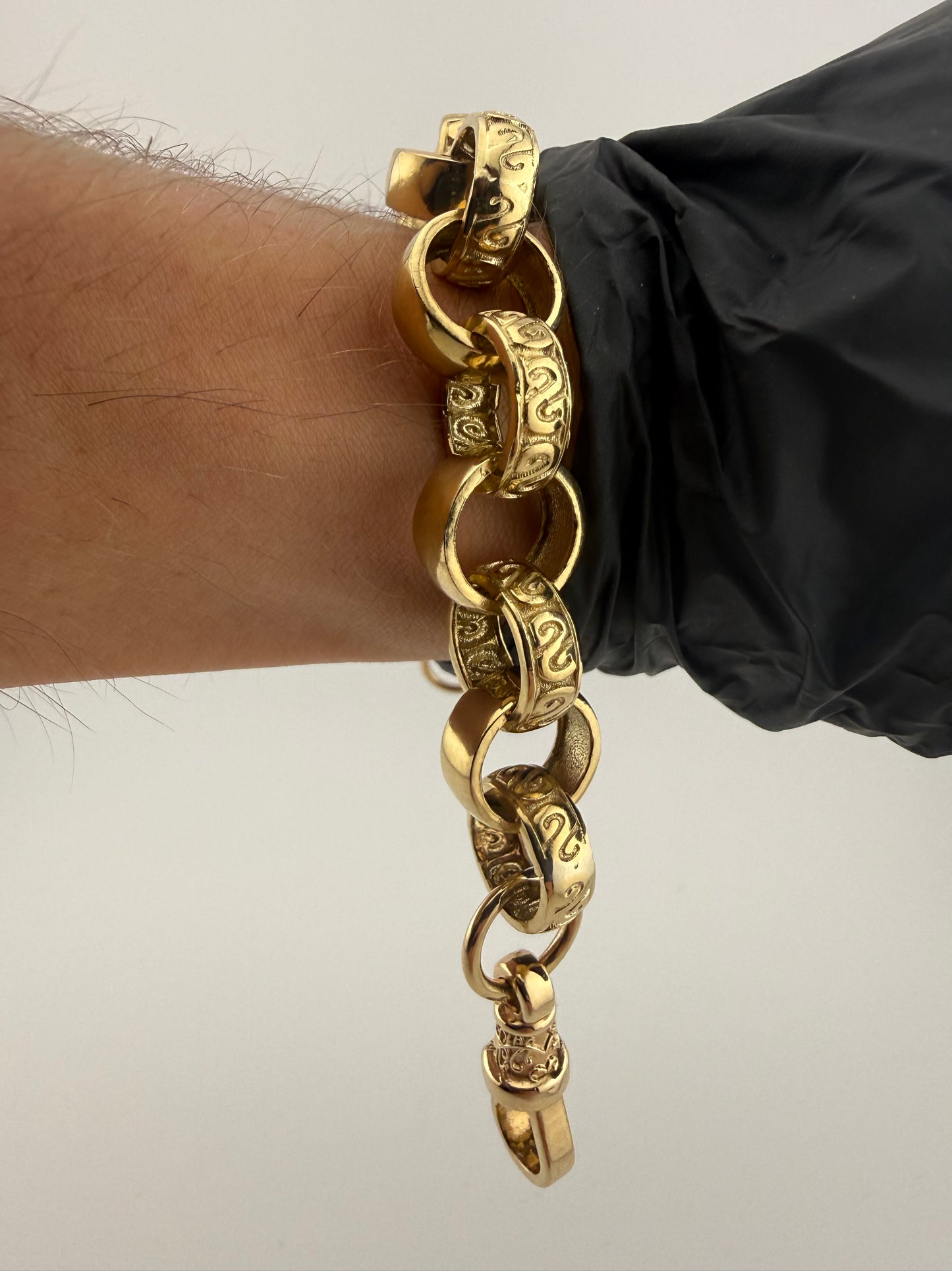 9ct Gold Belcher Bracelet 9.1" 14.5mm 41g