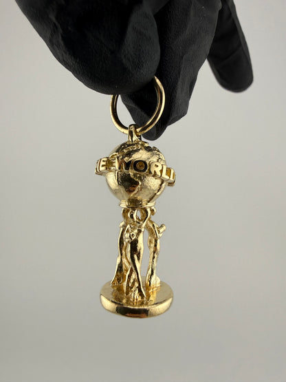 9ct Gold World Is Yours Pendant 1.8" inc bail 10mm bail 24.54g