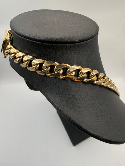 9ct Gold Curb Chain 22" 10mm 124.49g