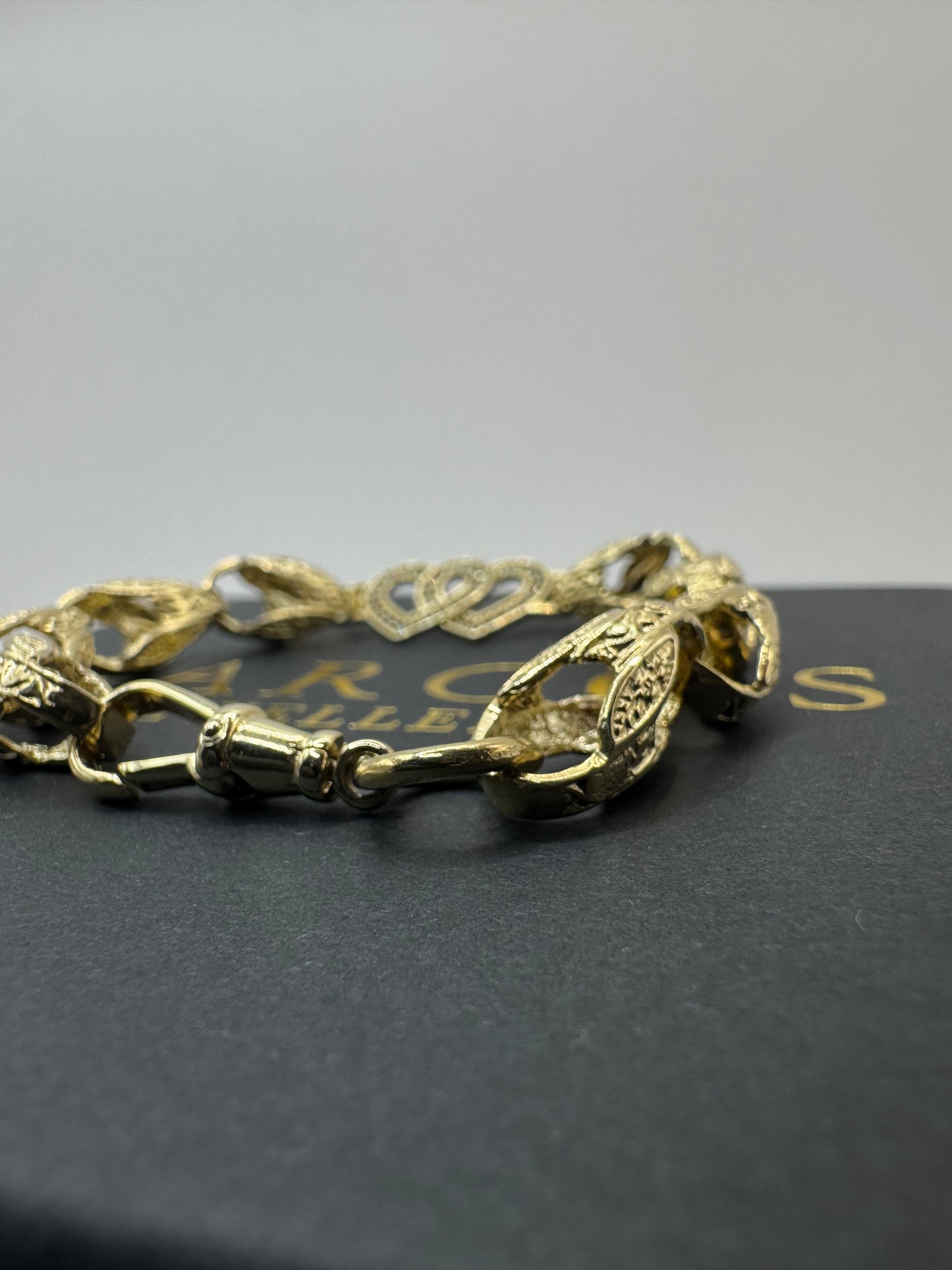 9ct Gold Tulip X Heart Bracelet CZ Stones 7" 13mm 14.6g