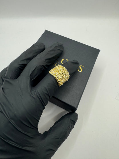 9ct Gold Keeper Ring Size S 11g