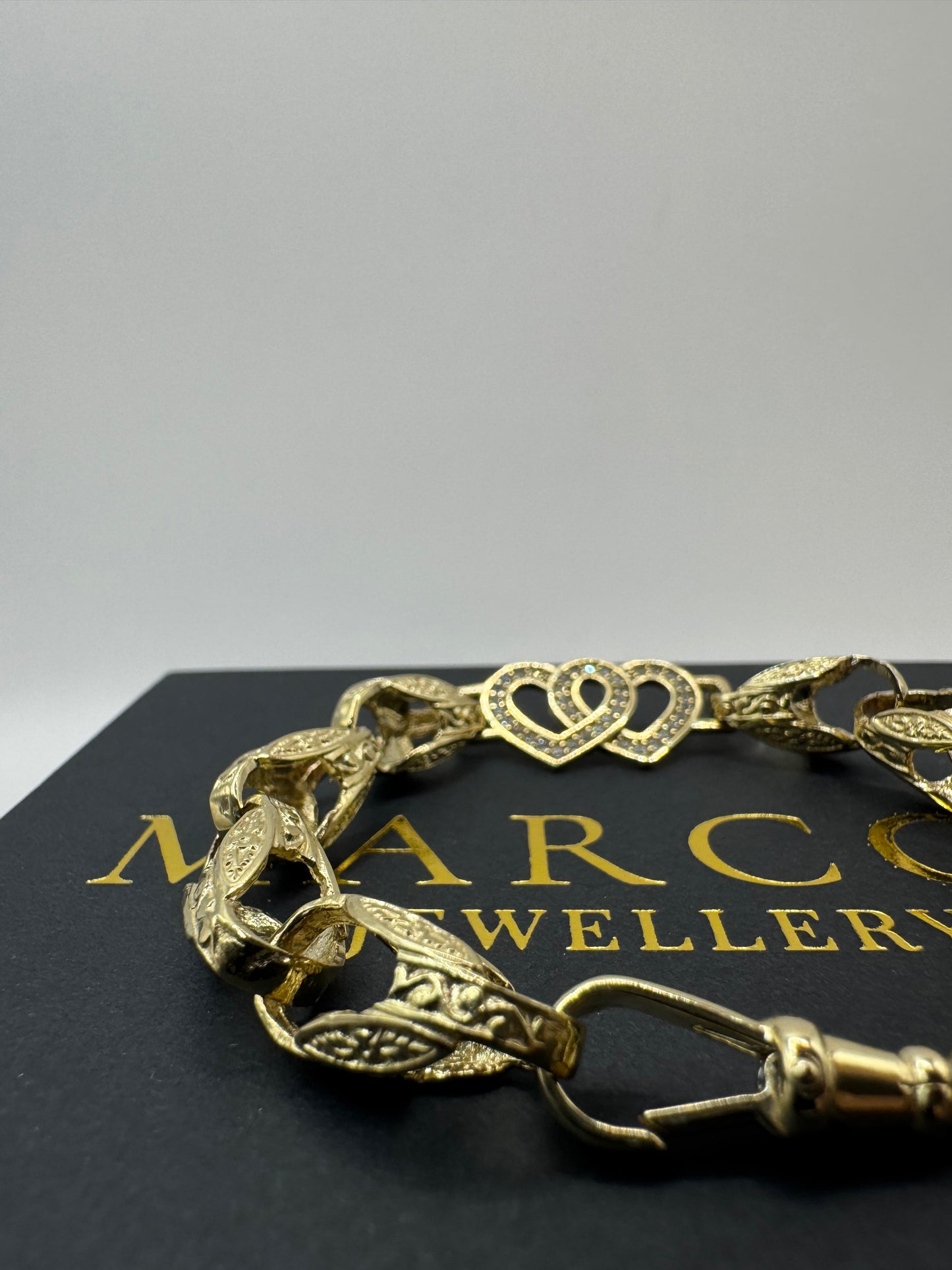 9ct Gold Tulip X Heart Bracelet CZ Stones 7" 13mm 14.6g