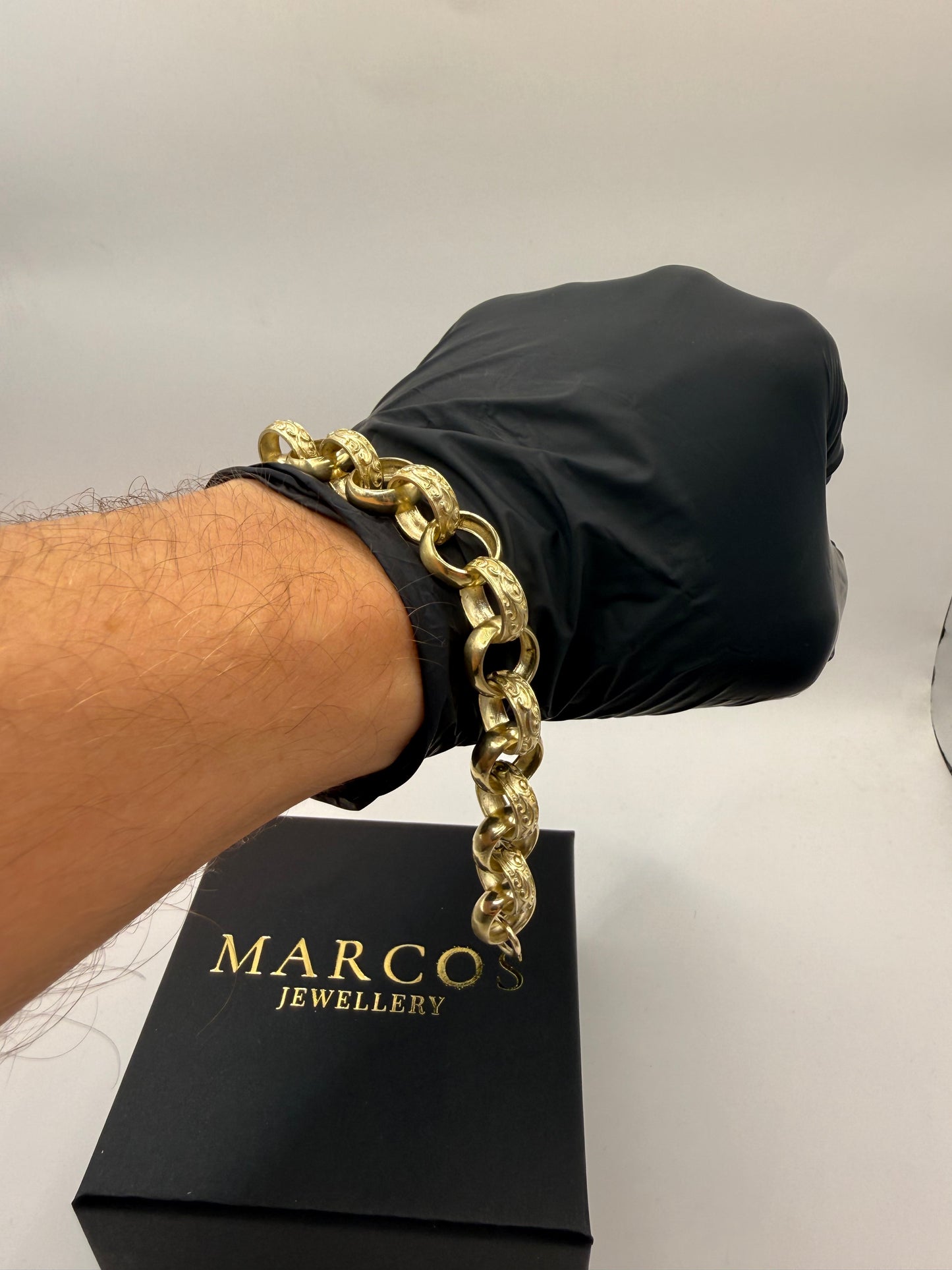 9ct Gold Belcher Bracelet 9" 14mm 26.5g