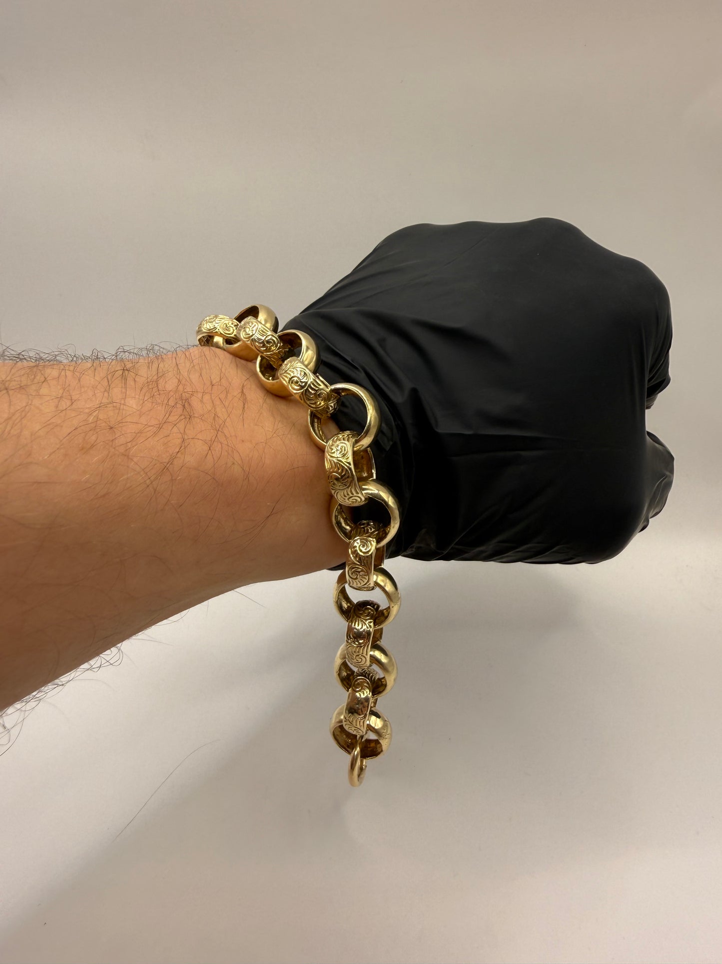 9ct Gold Belcher Bracelet 9" 16mm 43.63g