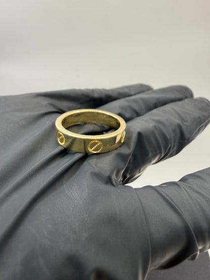 9ct Gold Designer Style Ring